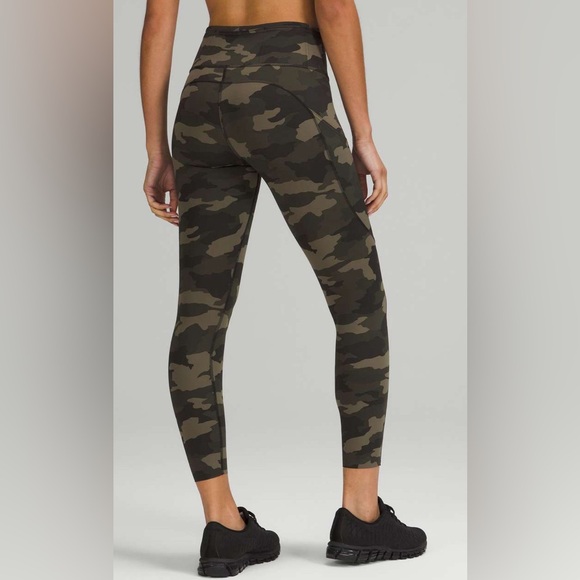 lululemon athletica Pants - NWOT Lululemon Fast and Free Tight II 25" Non-Reflective Nulux
Heritage …